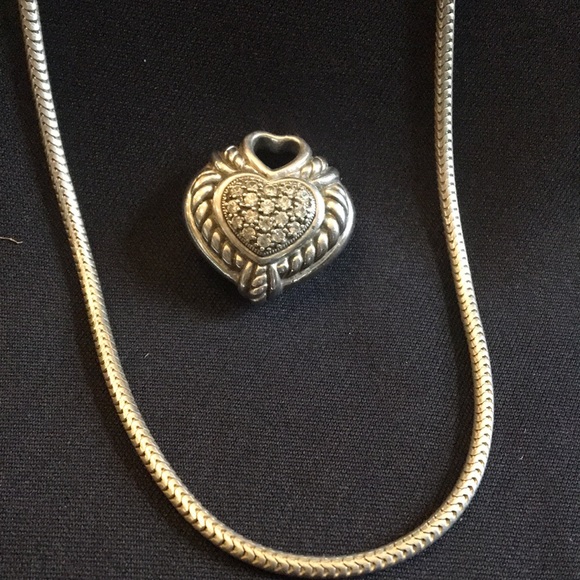 Heart sterling silver and 18 inch chain. - Picture 1 of 4